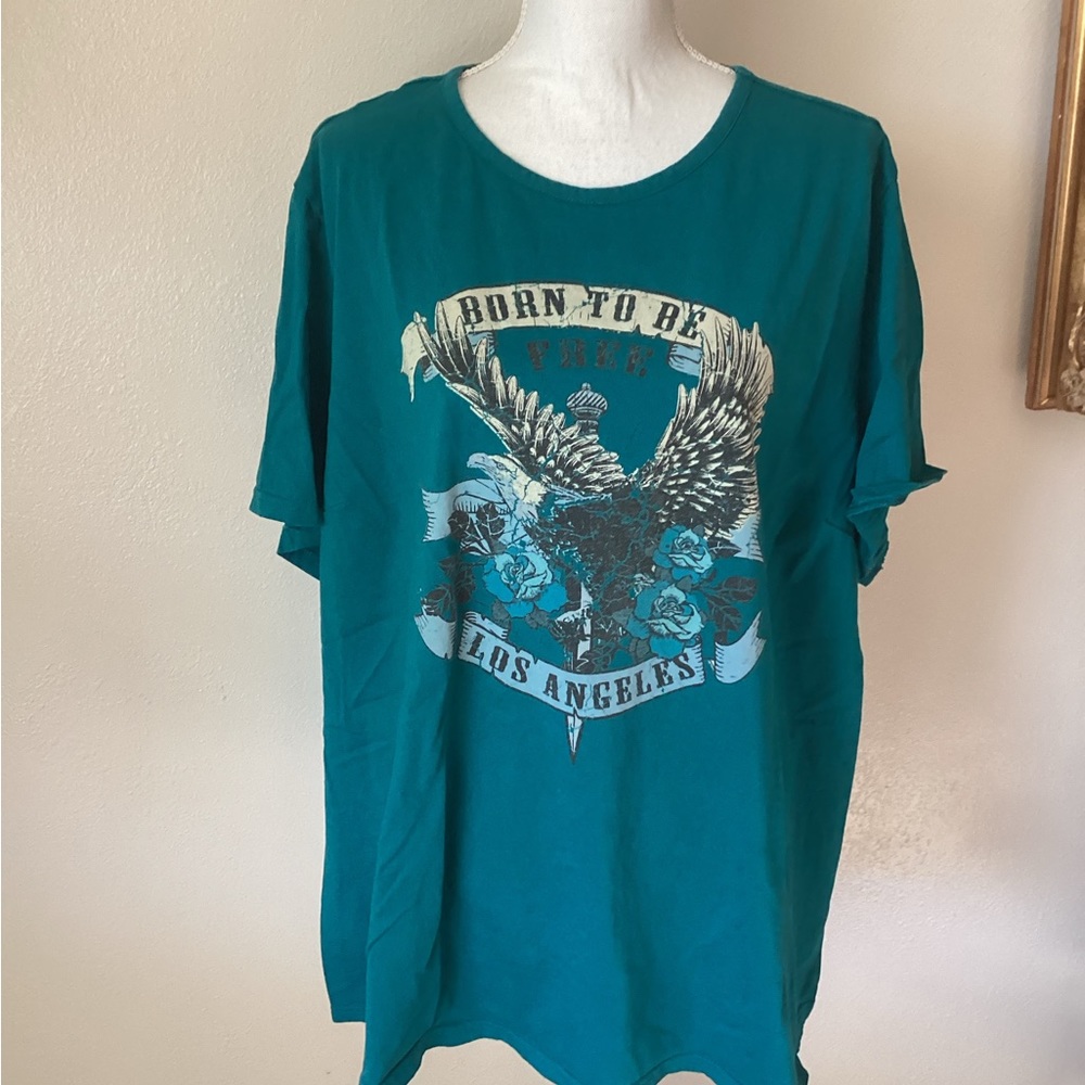 Ccx city chic green born to be free Los Angeles distressed T-shirt Xxl/24 EUC